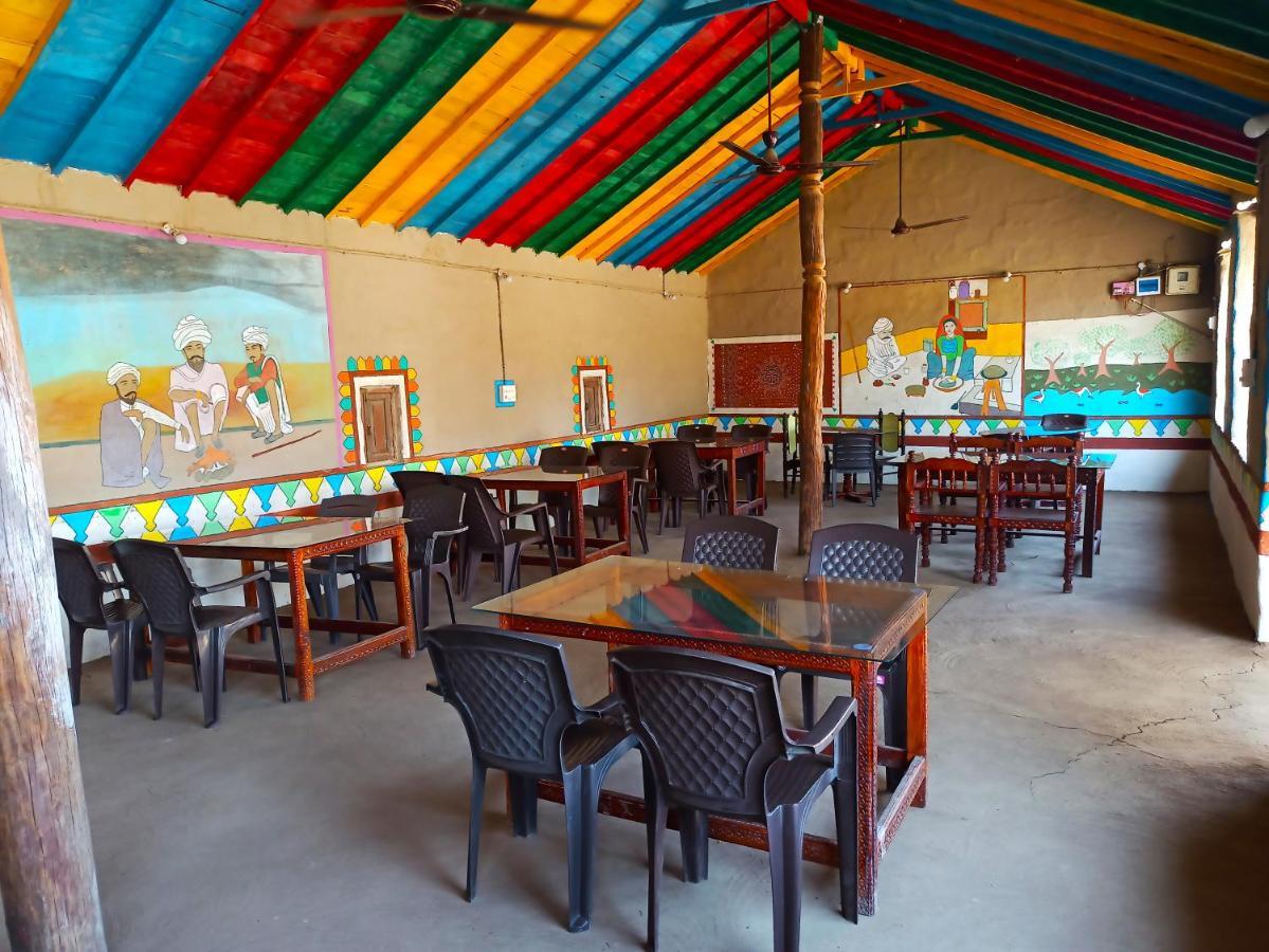 Kutir Craft Village Resort Bherandiāla 外观 照片