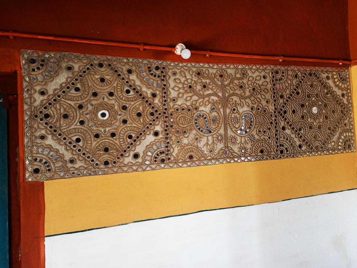 Kutir Craft Village Resort Bherandiāla 外观 照片