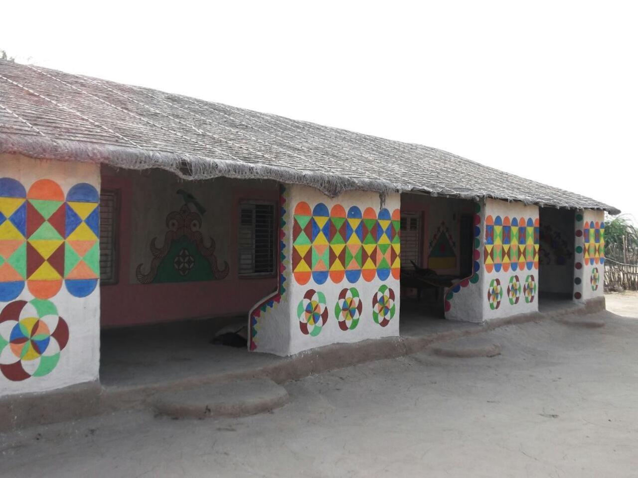 Kutir Craft Village Resort Bherandiāla 外观 照片