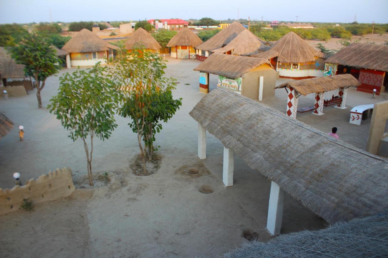 Kutir Craft Village Resort Bherandiāla 外观 照片