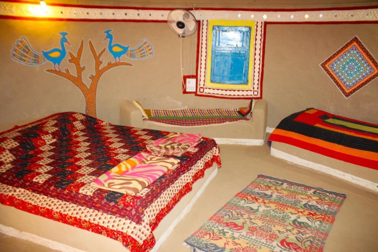 Kutir Craft Village Resort Bherandiāla 外观 照片