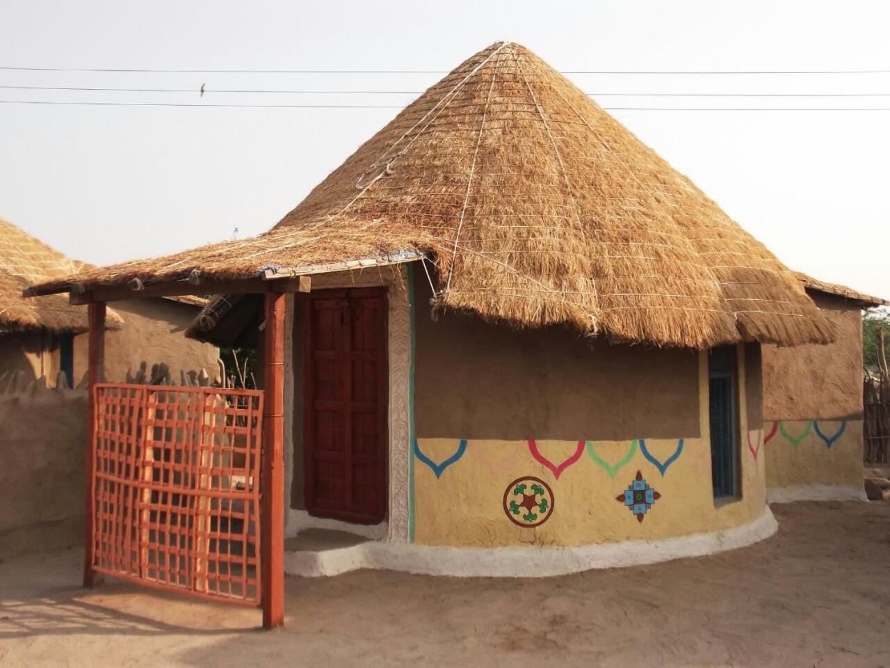 Kutir Craft Village Resort Bherandiāla 外观 照片