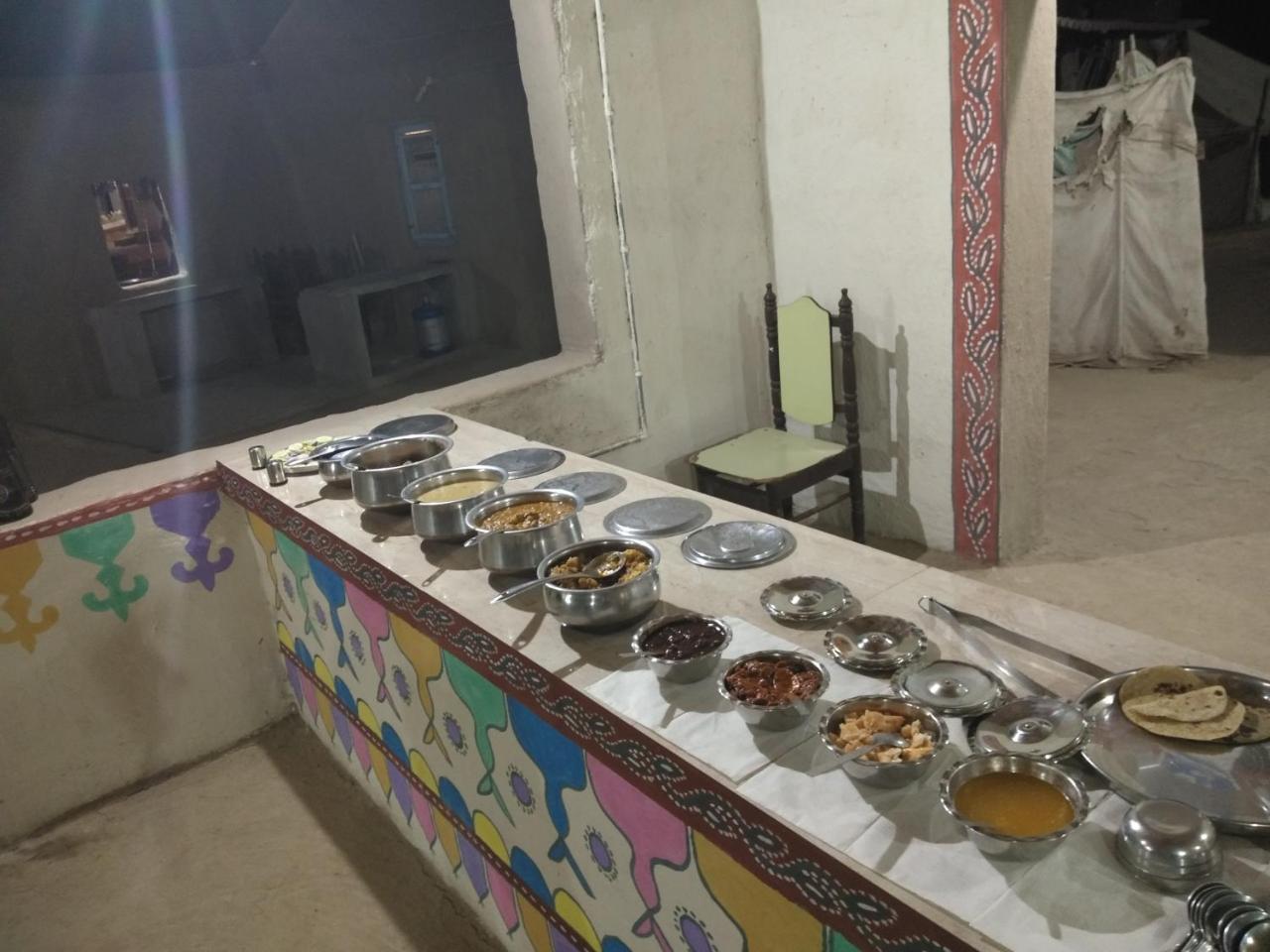Kutir Craft Village Resort Bherandiāla 外观 照片